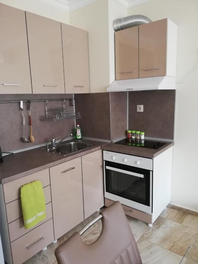 Apartamenti Zhelezovi Pomorie Exterior foto